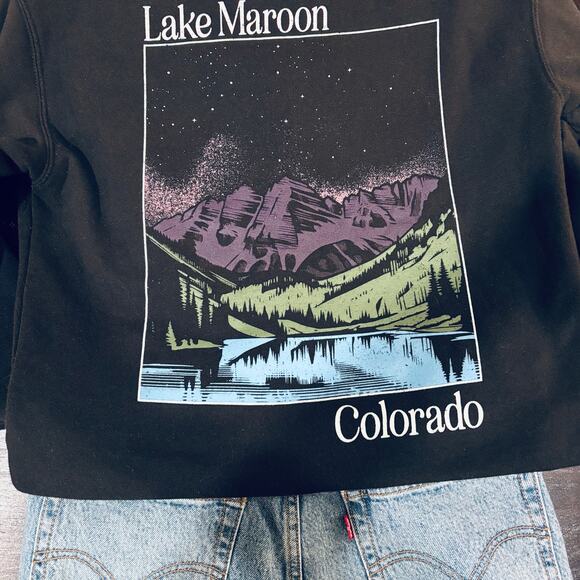 Other Tops - Lake Maroon Colorado Graphic Women’s Sweatshirt - size small